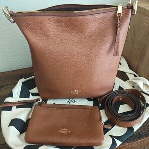 Coach - Val Duffle Bag And Wristlet